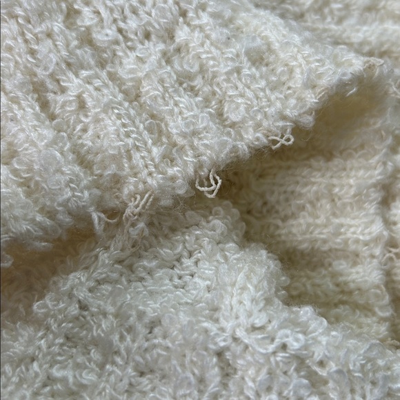 Vintage Diane Von Furstenberg Cream Loose Knit Sweater Vest Size Medium Preppy - Picture 12 of 12